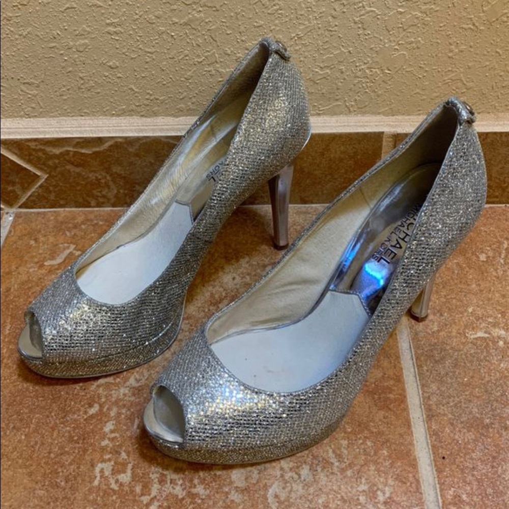 Sparkle Michael Kors pumps SZ 8 - Picture 2 of 7